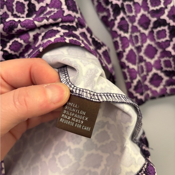 J McLaughin Purple Geometric Women's Top v neck ruched stretchy s - Picture 4 of 4